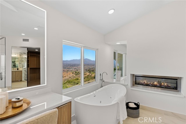 Image 39 of 75 For 7 Sierra Vista