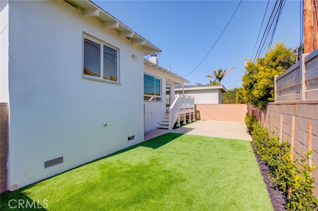 419 Avenue F, Redondo Beach, California 90277, 3 Bedrooms Bedrooms, ,1 BathroomBathrooms,Residential,Sold,Avenue F,SB22047389
