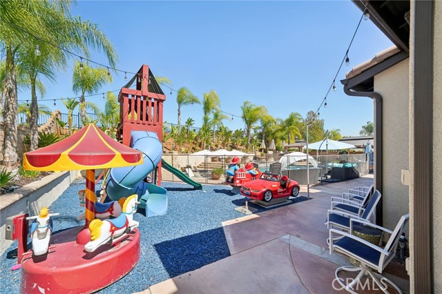 Detail Gallery Image 17 of 72 For 8634 Edelweiss Dr, Corona,  CA 92883 - 5 Beds | 3/1 Baths