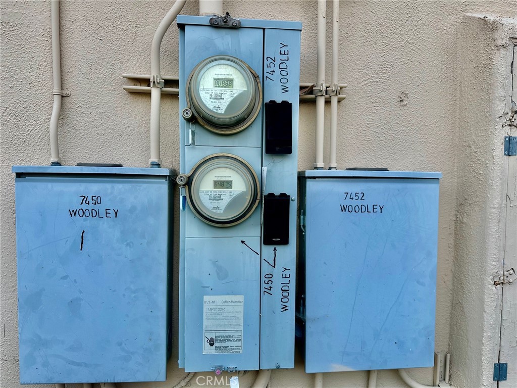https://media.crmls.org/medias/b7c1e2e0-373d-426f-a9bc-1a126fc27213.jpg?preset=X-Large