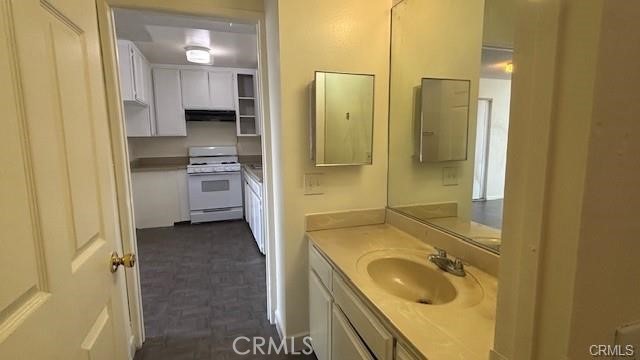 Detail Gallery Image 15 of 18 For 2239 Parkside Ave #202,  Los Angeles,  CA 90031 - 1 Beds | 1 Baths