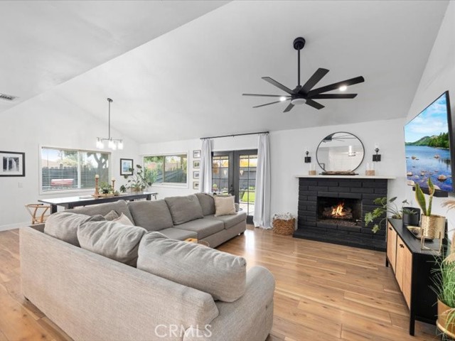 Detail Gallery Image 24 of 40 For 1649 Lakewood Ave, Upland,  CA 91784 - 4 Beds | 2 Baths