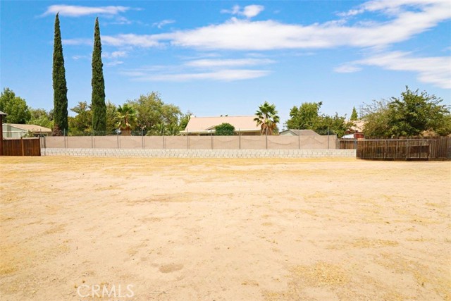 14532 Tanglewood Ct, Hesperia, CA 92345 photo 34