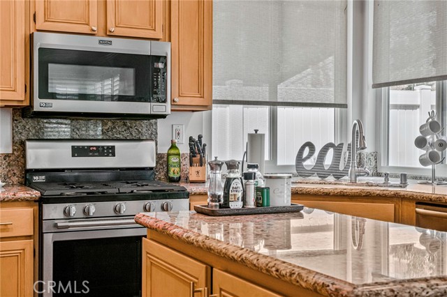 20 Wayfaire, Rancho Santa Margarita CA: https://media.crmls.org/medias/b7c3f343-3a73-4e9b-a514-c44f6cdb9e8f.jpg