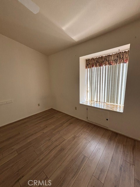 1438 Senator Way, San Jacinto CA: https://media.crmls.org/medias/b7c484c9-c23b-4e4d-a814-d1be423fb995.jpg