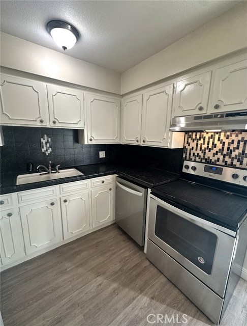 Detail Gallery Image 13 of 28 For 5090 N Roosevelt #11,  Fresno,  CA 93704 - 2 Beds | 2 Baths