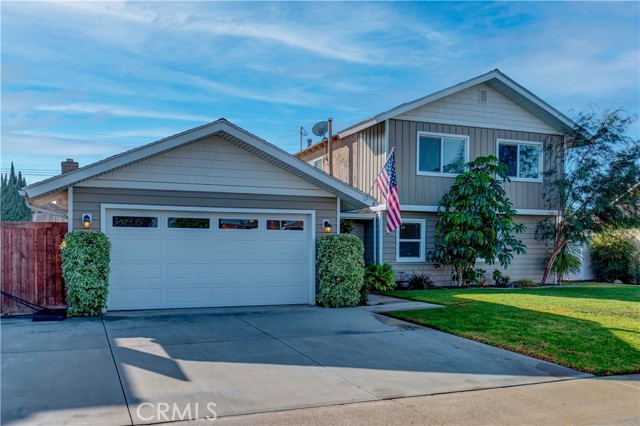 Detail Gallery Image 1 of 1 For 1320 Omaha Ave, Placentia,  CA 92870 - 3 Beds | 2 Baths