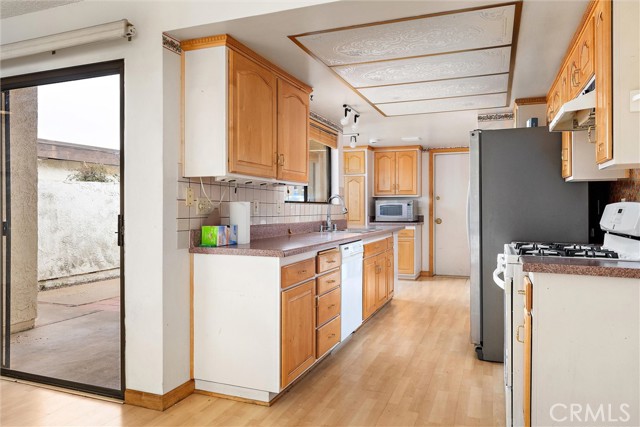 Detail Gallery Image 10 of 20 For 221 Marquis Pl, Santa Maria,  CA 93454 - 2 Beds | 2 Baths