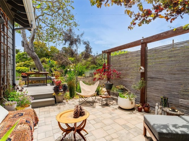 1750 La Luna Court, San Luis Obispo CA: https://media.crmls.org/medias/b7c5cfd9-f17a-4806-a40c-8dc90cab2a38.jpg