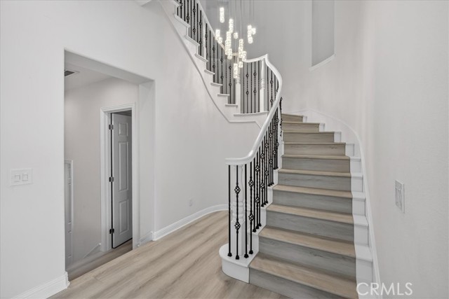 Detail Gallery Image 27 of 57 For 17872 via Roma, Yorba Linda,  CA 92886 - 5 Beds | 5/1 Baths