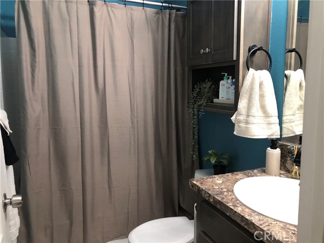 Detail Gallery Image 37 of 58 For 4901 Green River #292,  Corona,  CA 92878 - 4 Beds | 2 Baths