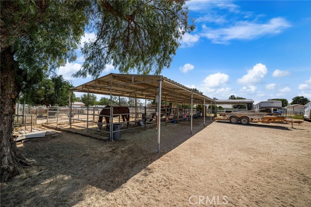 3696 Temescal Avenue, Norco CA: https://media.crmls.org/medias/b7c71415-c0cf-4913-a7d9-93124e54b0e9.jpg