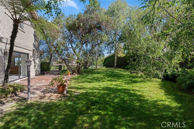 2207 Inverness Court, Oxnard CA: https://media.crmls.org/medias/b7c71eea-1a3e-400d-b9c6-b175250f72ef.jpg