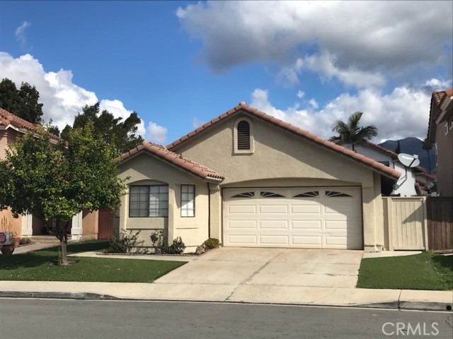 MLS# OC22229133