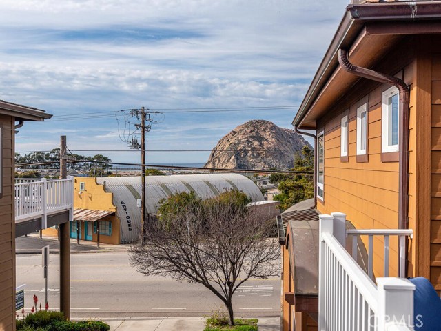 Detail Gallery Image 9 of 28 For 1188 Main St, Morro Bay,  CA 93442 - 3 Beds | 3 Baths