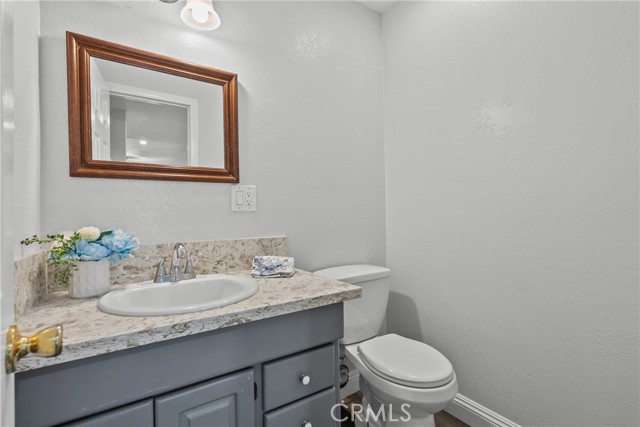 Detail Gallery Image 26 of 33 For 4550 W Avenue L2, Quartz Hill,  CA 93536 - 5 Beds | 3 Baths