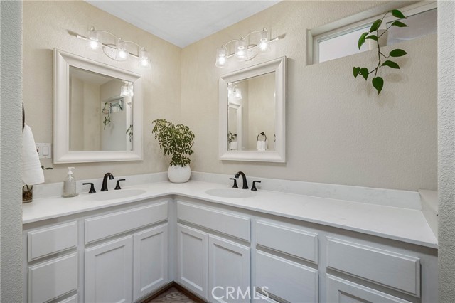 Detail Gallery Image 22 of 51 For 21425 Valley Oak Dr, Middletown,  CA 95461 - 3 Beds | 2/1 Baths