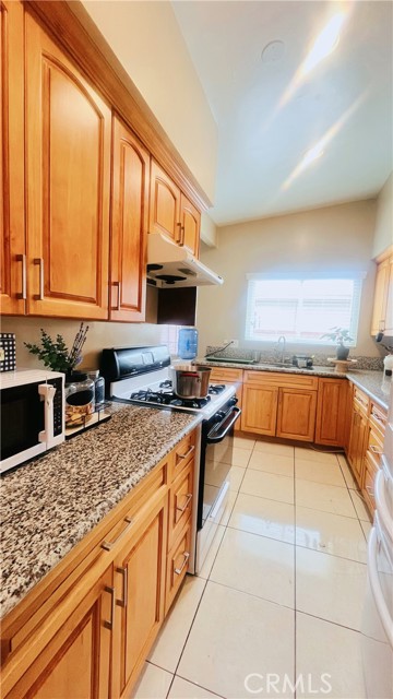 1142 Vineland Avenue, La Puente CA: https://media.crmls.org/medias/b7c9232a-a497-45e5-b83d-a55372b2061f.jpg