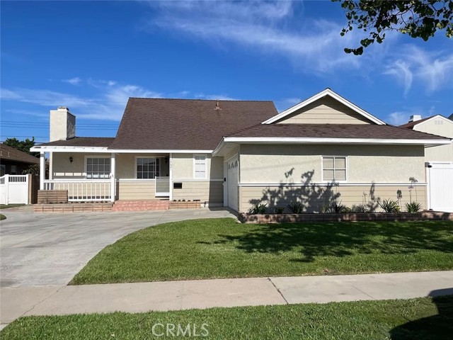 13621 Sioux Rd, Westminster, CA 92683