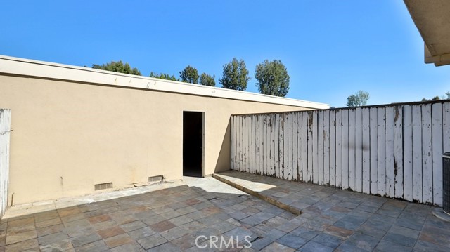 Detail Gallery Image 39 of 48 For 3041 S Sycamore St #C,  Santa Ana,  CA 92707 - 3 Beds | 1/1 Baths