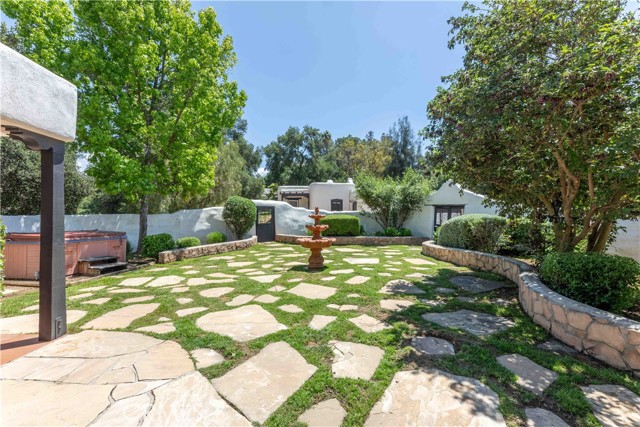 1615 Halsey Street, Redlands CA: https://media.crmls.org/medias/b7cacdfa-8cc0-4af7-b88f-b26b99a114bf.jpg