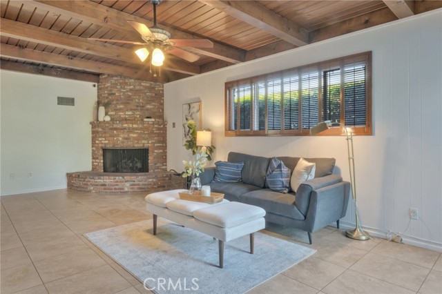 Image 12 of 36 For 22908 Ladeene