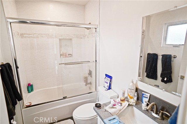 Detail Gallery Image 26 of 29 For 803 N Kingsley Dr, Los Angeles,  CA 90029 - – Beds | – Baths