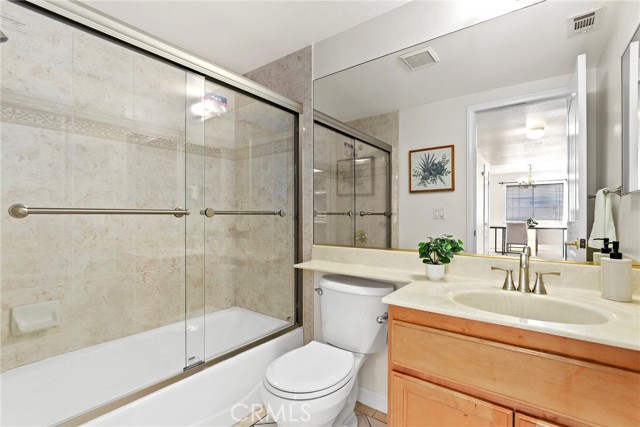 609 E Newmark Avenue, Monterey Park CA: https://media.crmls.org/medias/b7cd484b-e157-4ca7-b5bf-66c053f00c3e.jpg
