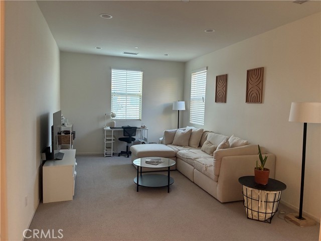 Detail Gallery Image 14 of 19 For 3314 E Rutherford Dr, Ontario,  CA 91761 - 4 Beds | 3 Baths