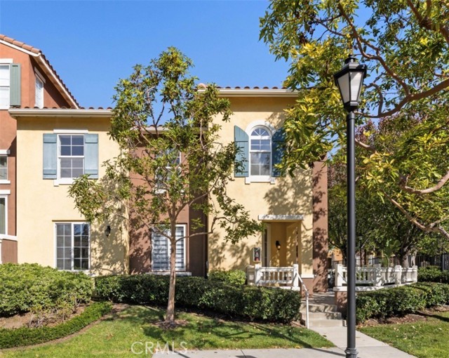 Front Image Thumbnail for CROC26024805