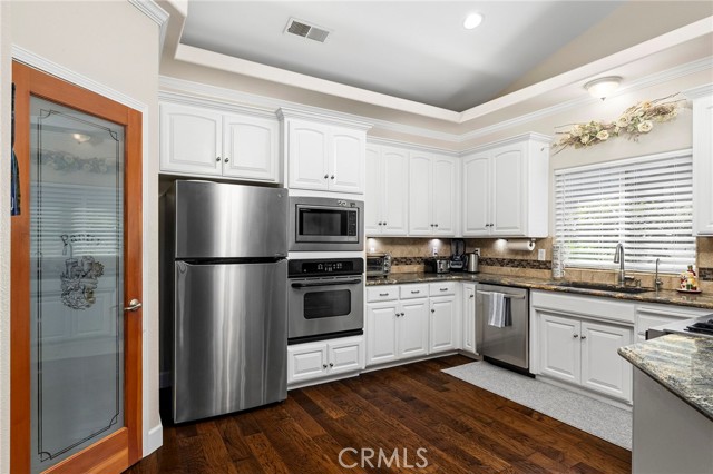 Detail Gallery Image 4 of 51 For 17 Pleasant Oak Ln, Oroville,  CA 95966 - 3 Beds | 2 Baths