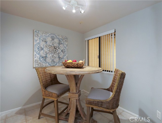 Breakfast Nook/Could be Office