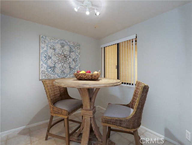 Breakfast Nook/Could be Office