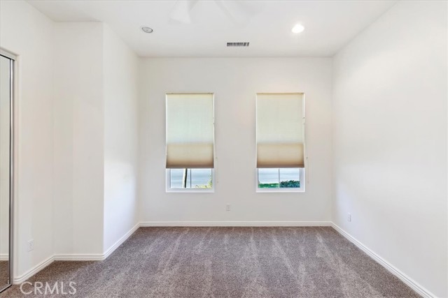 Image 23 of 42 For 23984 Four Corners Court