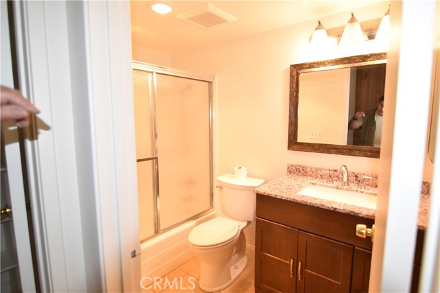 Detail Gallery Image 10 of 21 For 20702 El Toro Rd #168,  Lake Forest,  CA 92630 - 1 Beds | 1 Baths
