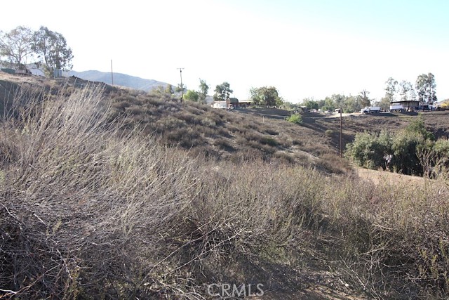 33687 N Sidney Circle, Winchester CA: https://media.crmls.org/medias/b7d05e9c-eaa4-4458-964d-14dbf107ed90.jpg