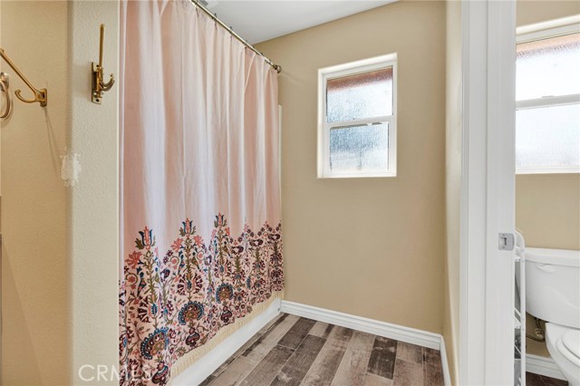 Detail Gallery Image 17 of 43 For 18125 Catalpa, Hesperia,  CA 92345 - 4 Beds | 2 Baths