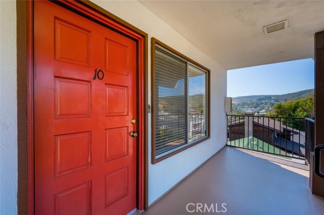 Image 2 for 585 Glenneyre St. #10 St, Laguna Beach, CA 92651