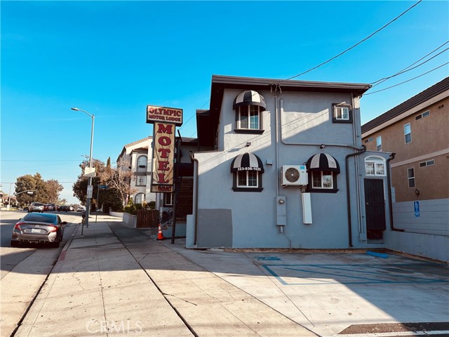 Image 5 of 22 For 5850 Olympic