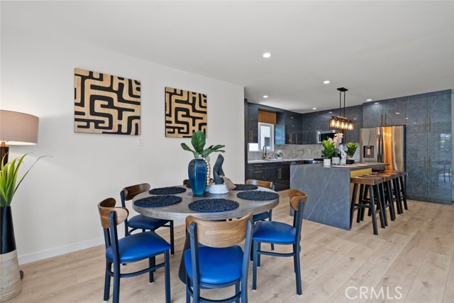 Detail Gallery Image 24 of 33 For 20356 Gresham St, Los Angeles,  CA 91306 - 4 Beds | 2/1 Baths