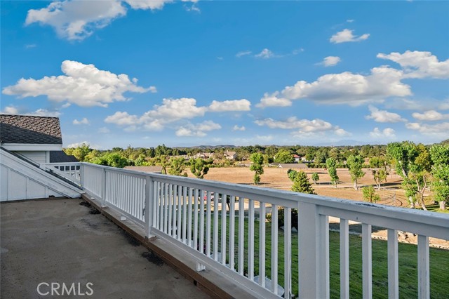 42580 Avenida Escala, Murrieta CA: https://media.crmls.org/medias/b7d1eaa3-2bb9-4950-905c-009505b55bc5.jpg