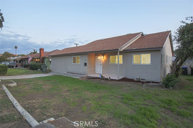 Detail Gallery Image 2 of 31 For 697 E 21st, San Bernardino,  CA 92404 - 5 Beds | 3 Baths