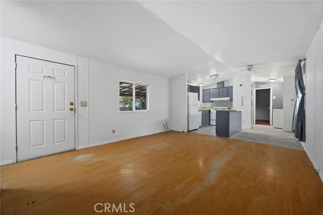 Detail Gallery Image 12 of 31 For 14035 Rosedale Hwy #7,  Bakersfield,  CA 93314 - 2 Beds | 2 Baths