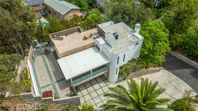 22619 Holanda Road, Woodland Hills CA: https://media.crmls.org/medias/b7d2ebcc-73ff-48f5-a94f-f88bcaeeb17e.jpg