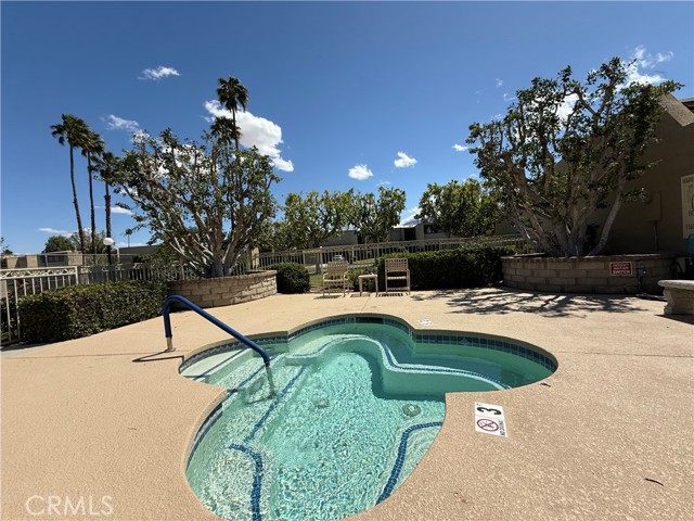 1137 Tiffany S Circle, Palm Springs CA: https://media.crmls.org/medias/b7d3466e-6783-415e-9fed-10620201888b.jpg