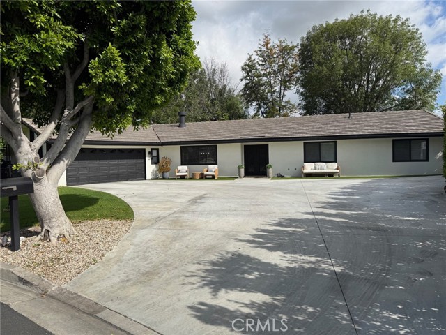 Detail Gallery Image 3 of 35 For 1530 Robin Way, Fullerton,  CA 92835 - 3 Beds | 2 Baths