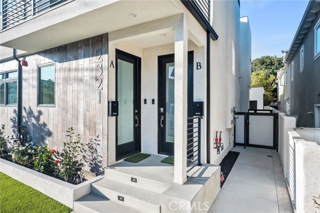 2321 Vanderbilt Lane, Redondo Beach, California 90278, 6 Bedrooms Bedrooms, ,2 BathroomsBathrooms,Residential,Sold,Vanderbilt,CV20231019