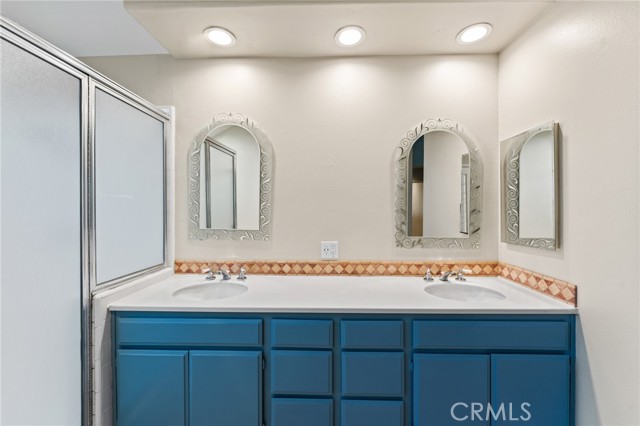 Detail Gallery Image 27 of 33 For 8227 E Candleberry Cir, Orange,  CA 92869 - 3 Beds | 2/1 Baths