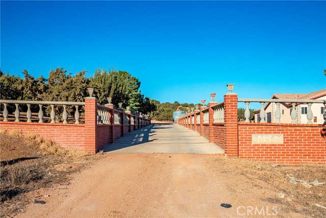 34954 Juniper Valley Road, Acton CA: https://media.crmls.org/medias/b7d69804-da8a-4f91-b93a-2f93e2580589.jpg