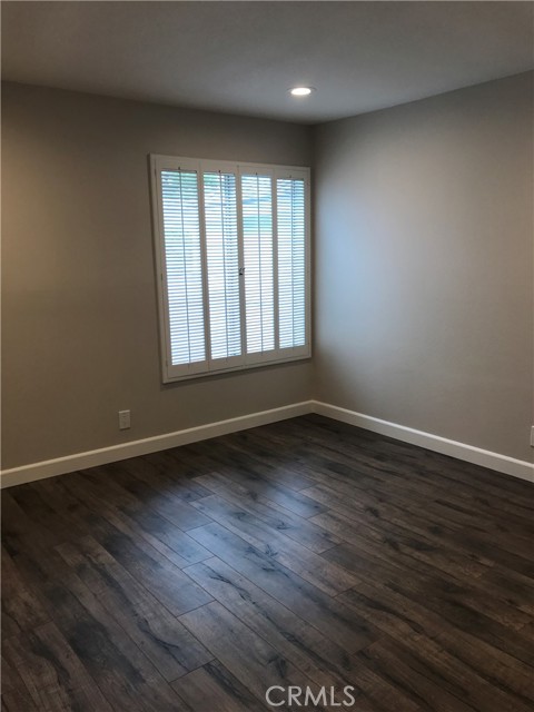 Detail Gallery Image 29 of 52 For 951 S Park Rim Cir, Anaheim Hills,  CA 92807 - 3 Beds | 2 Baths